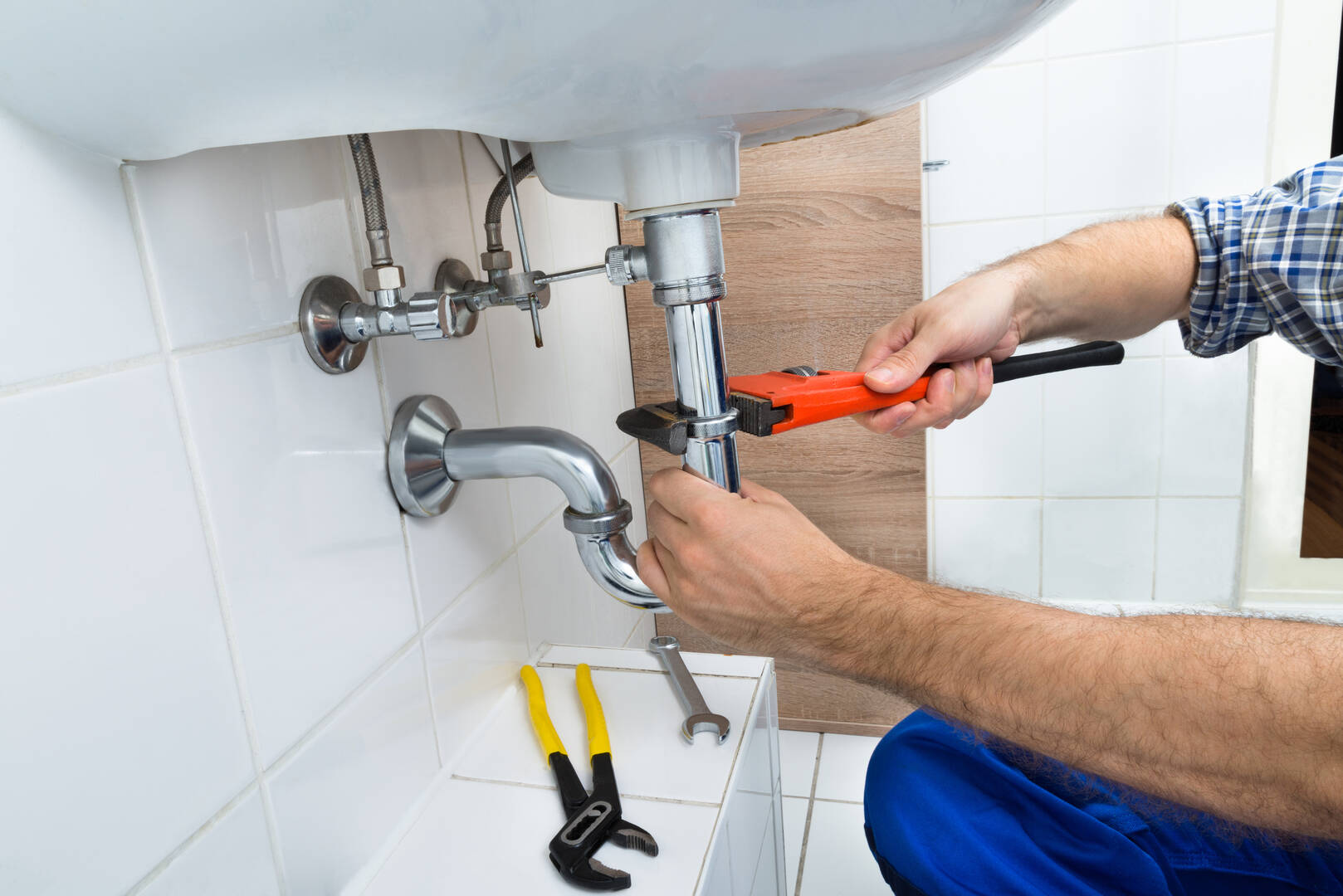 Aurora Plumbing and Electric Supply, Inc