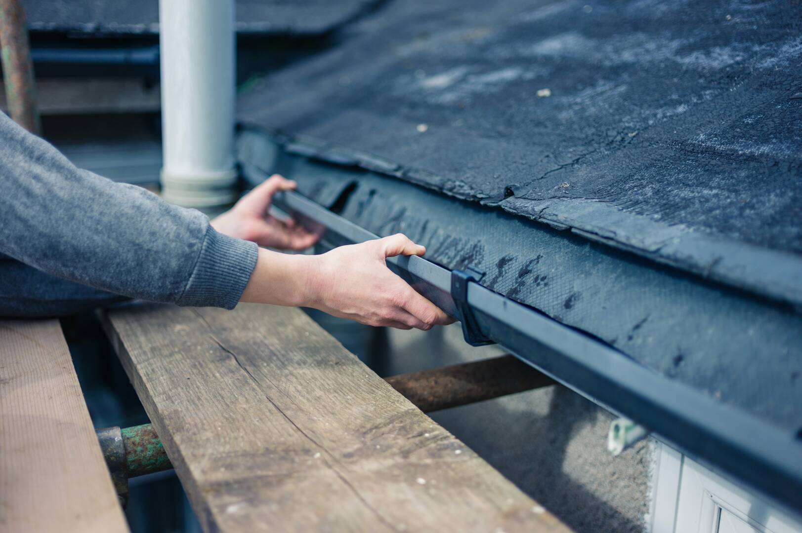 B&H Roofing